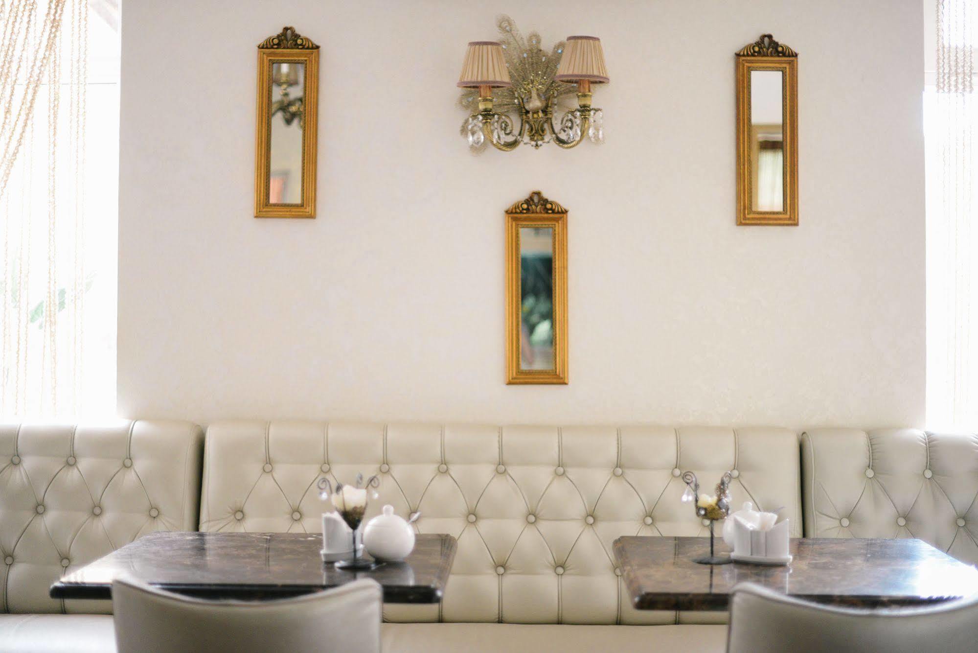טרוסקבץ Hotel Afrodita מראה חיצוני תמונה